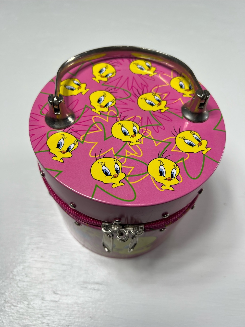 Tweety bird pink 2000 vintage tin bucket purse with zipper - Picture 6 of 11